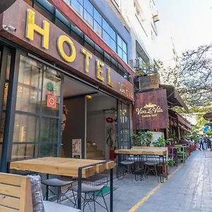 Hotel Viva La Butik